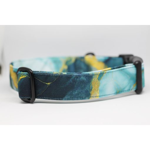 Kék márványos elegáns vízlepergető Noel nyakörv